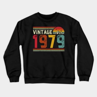 Vintage 1979 Birthday Gift Retro Style Crewneck Sweatshirt